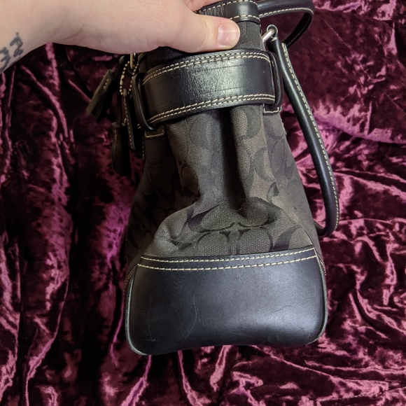 Coach black belted large bag - Picture 3 of 7